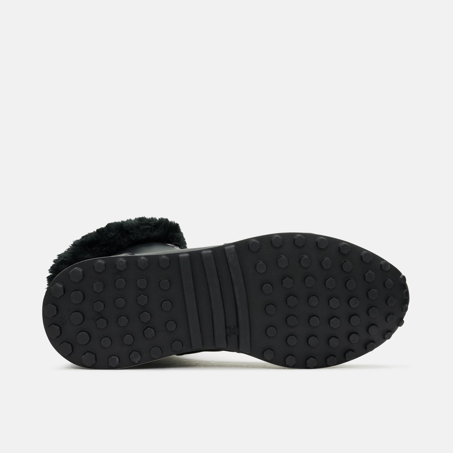 black golf shoes women