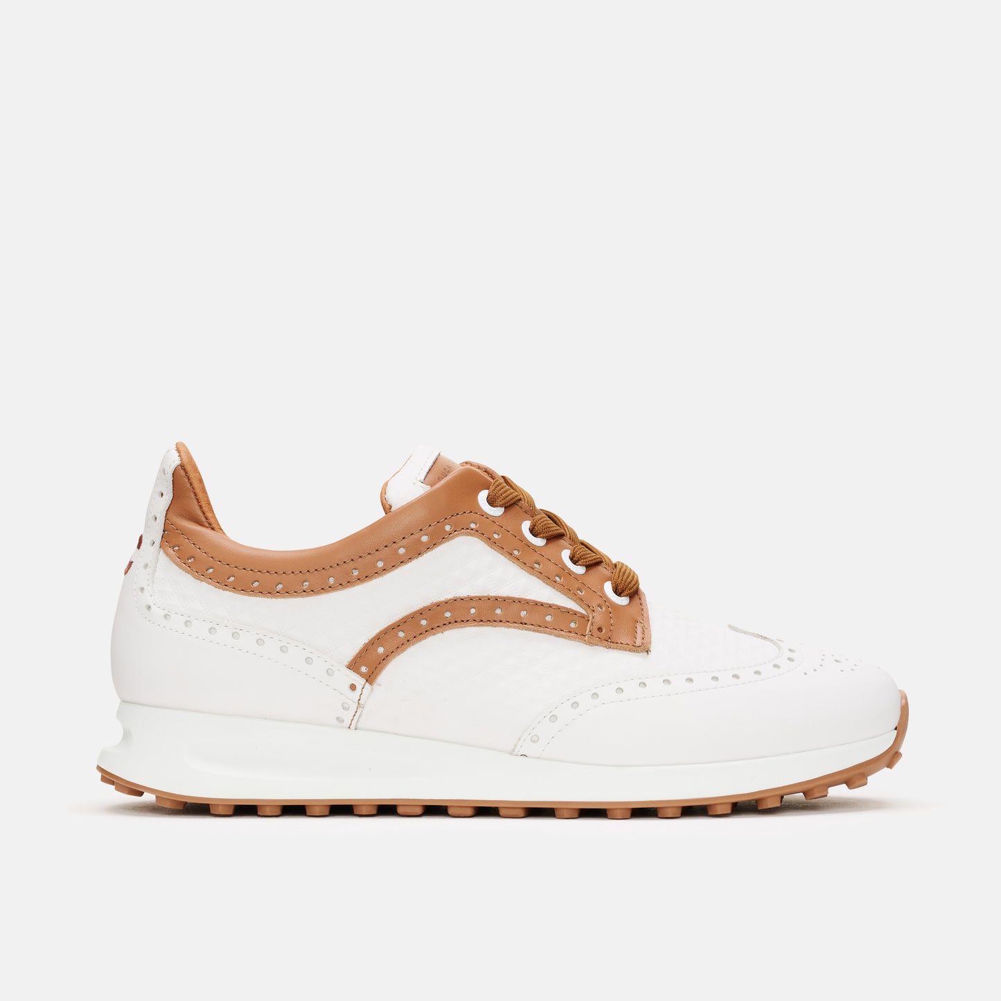 White Golf Shoes, Cognac Golf Shoes, Waterproof Golf Shoes, Spikeless Golf Shoes, Duca del Cosma Women's Golf Shoes, Lightweight golf shoes.