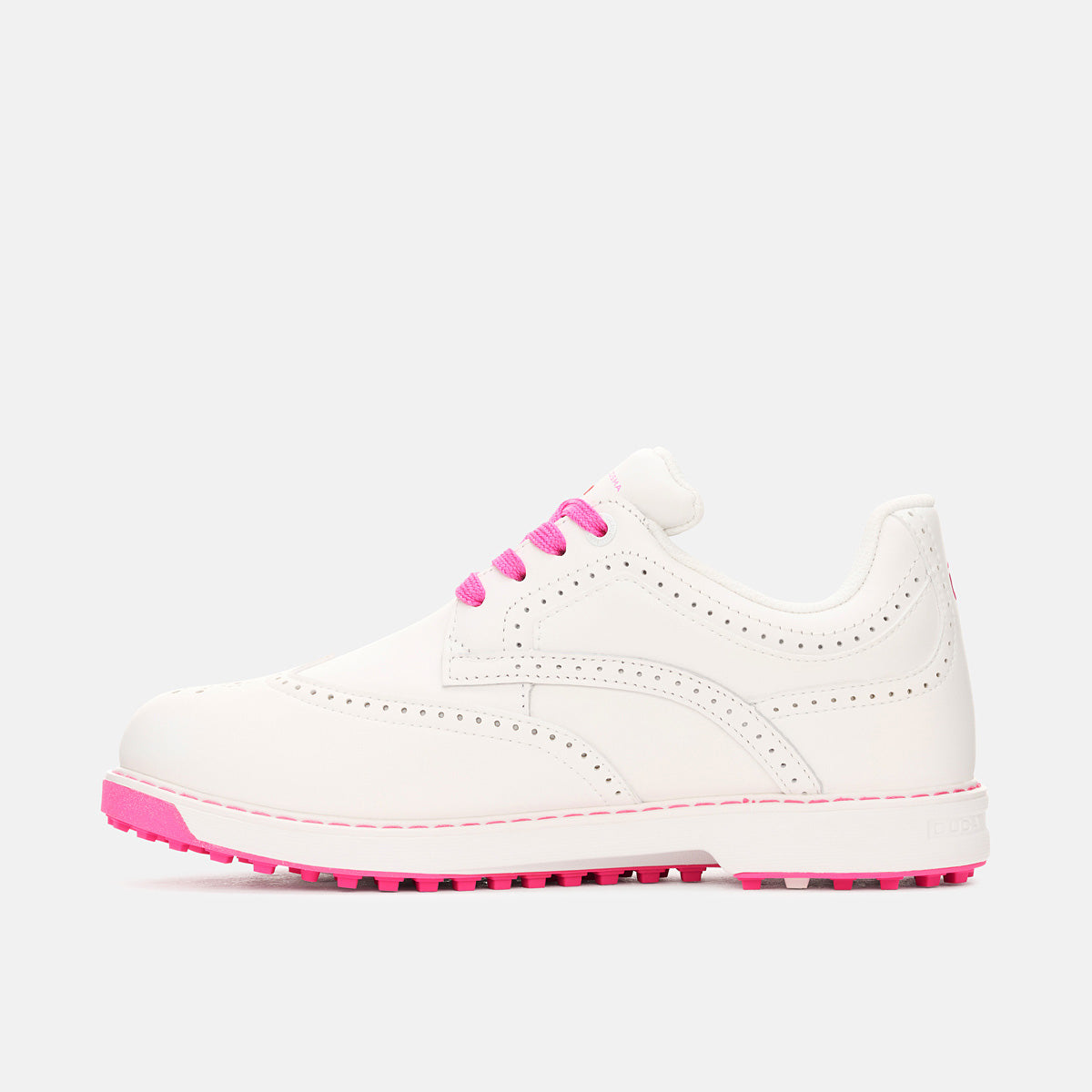 Women's golf shoes
