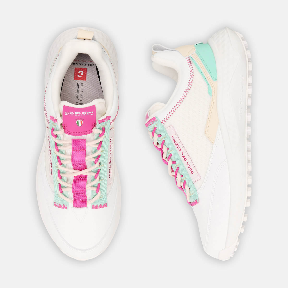 Women's golf shoes