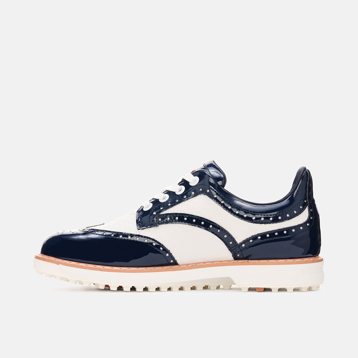 Women's golf shoes