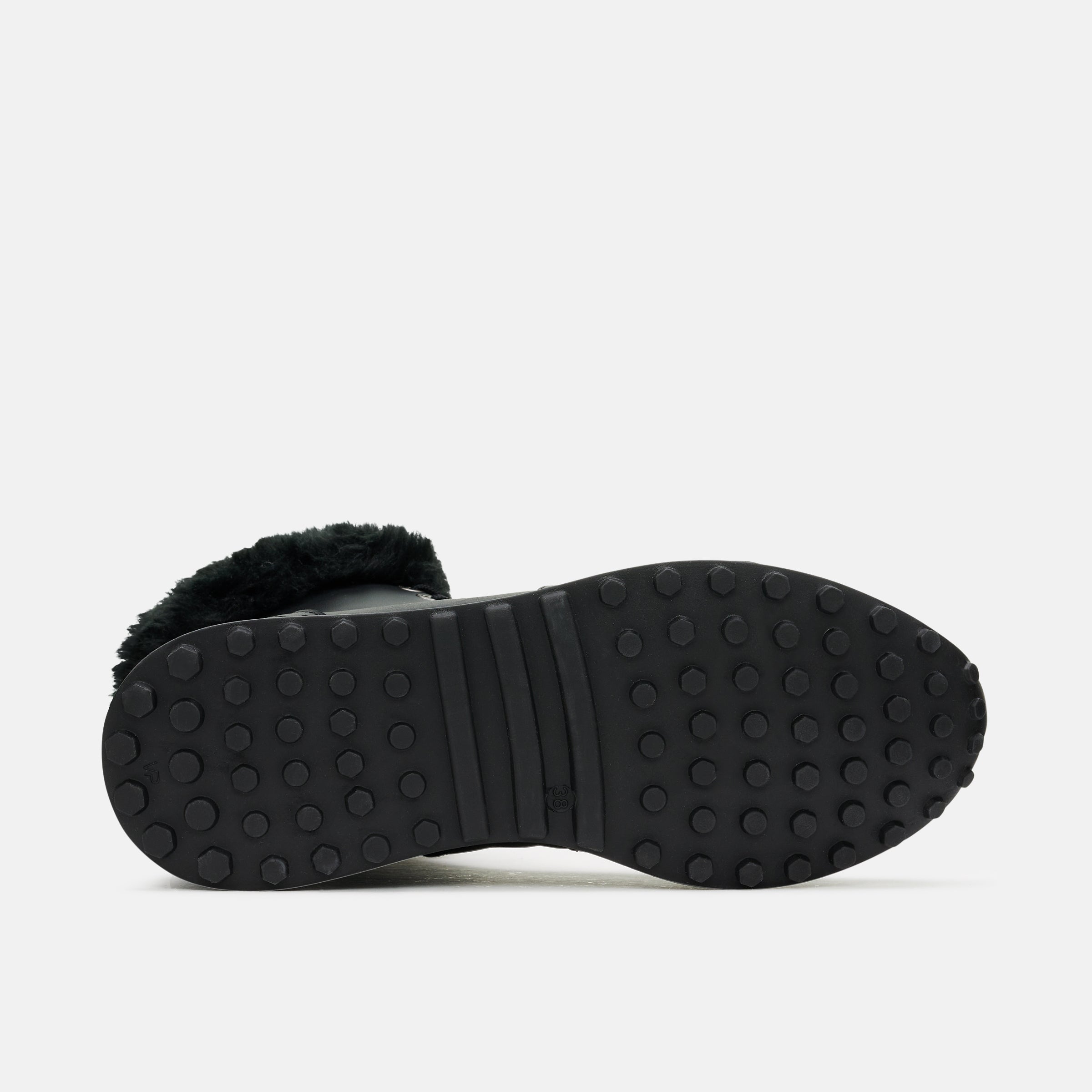 black golf shoes women