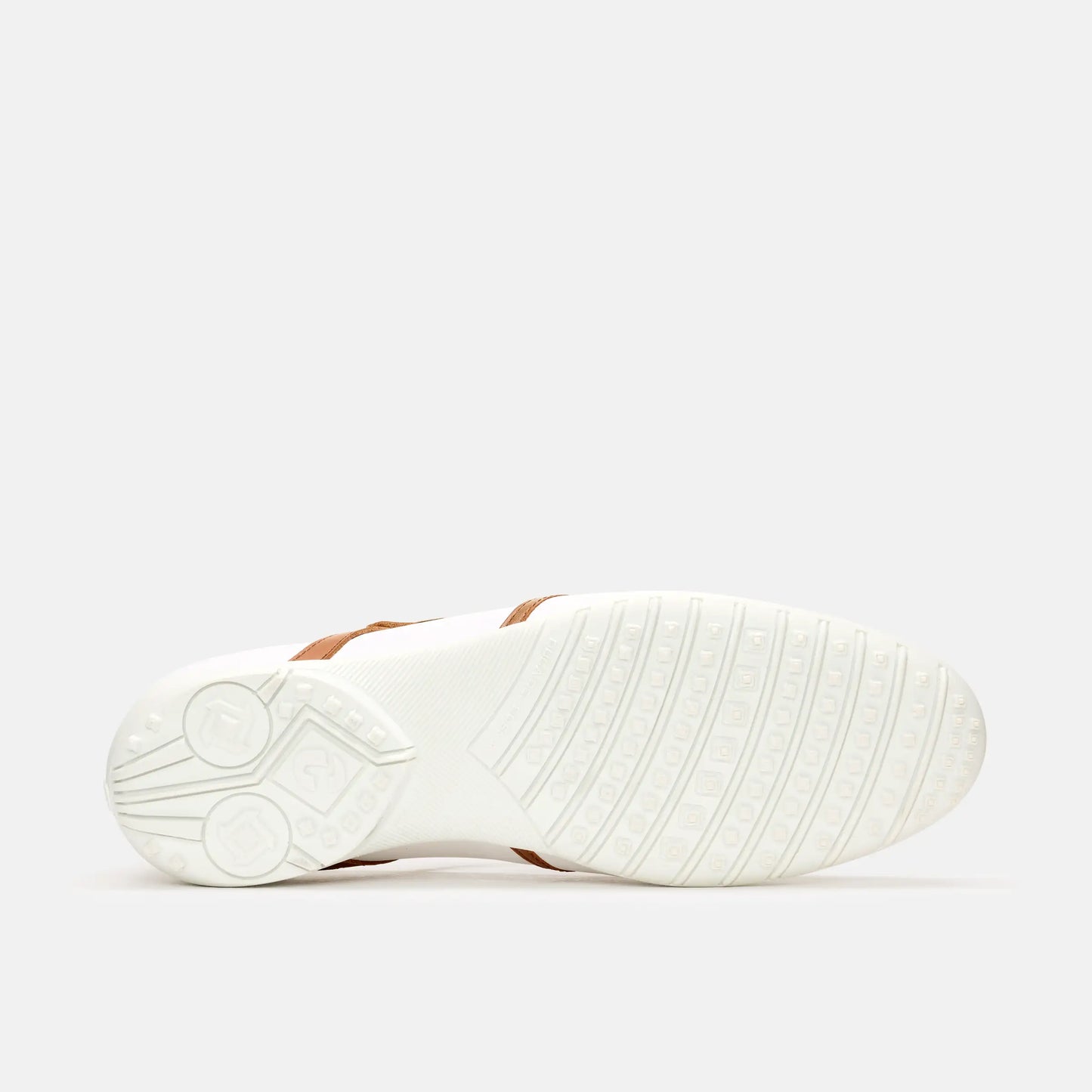 White Golf Shoes, Lightweight Golf Shoes, Spikeless Golf Shoes, Duca del Cosma Women's Golf Shoes, Classic golf shoes.
