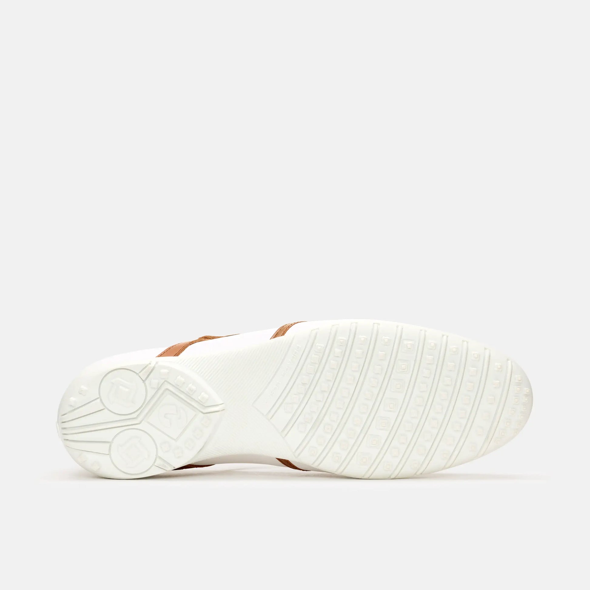 White Golf Shoes, Lightweight Golf Shoes, Spikeless Golf Shoes, Duca del Cosma Women's Golf Shoes, Classic golf shoes.