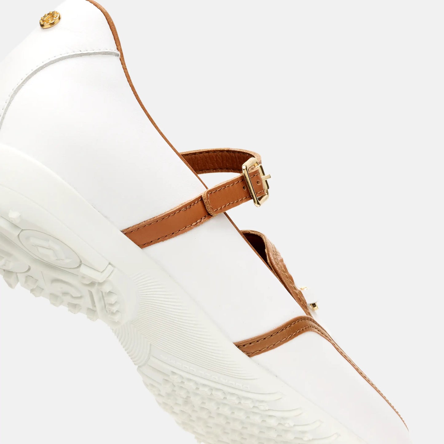White Golf Shoes, Lightweight Golf Shoes, Spikeless Golf Shoes, Duca del Cosma Women's Golf Shoes, Classic golf shoes.