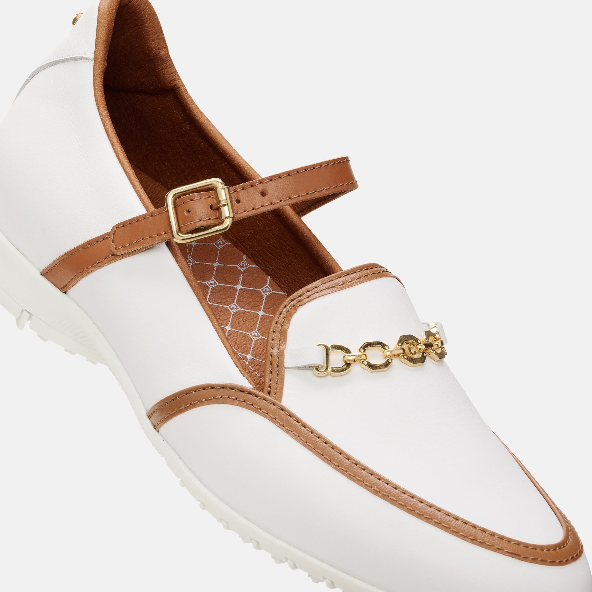 White Golf Shoes, Lightweight Golf Shoes, Spikeless Golf Shoes, Duca del Cosma Women's Golf Shoes, Classic golf shoes.