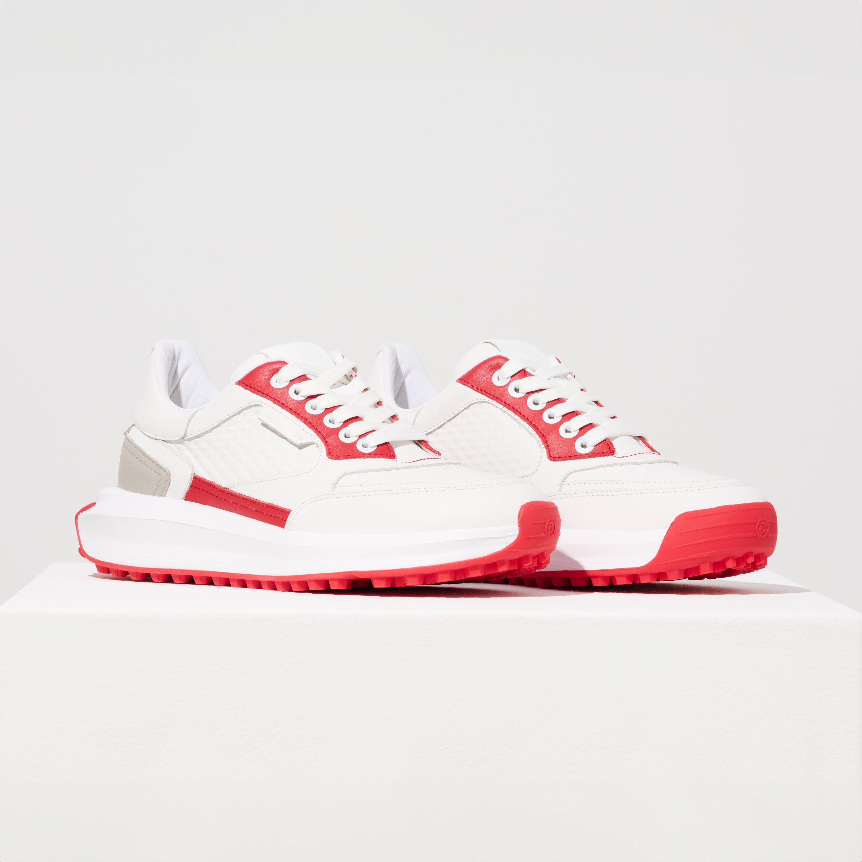 Waterproof Golf Shoe, White Golf Shoes, Lightweight Golf Shoes, Spikeless Golf Shoes, Best Women's Golf Shoes, Duca del Cosma Women's Golf Shoes.