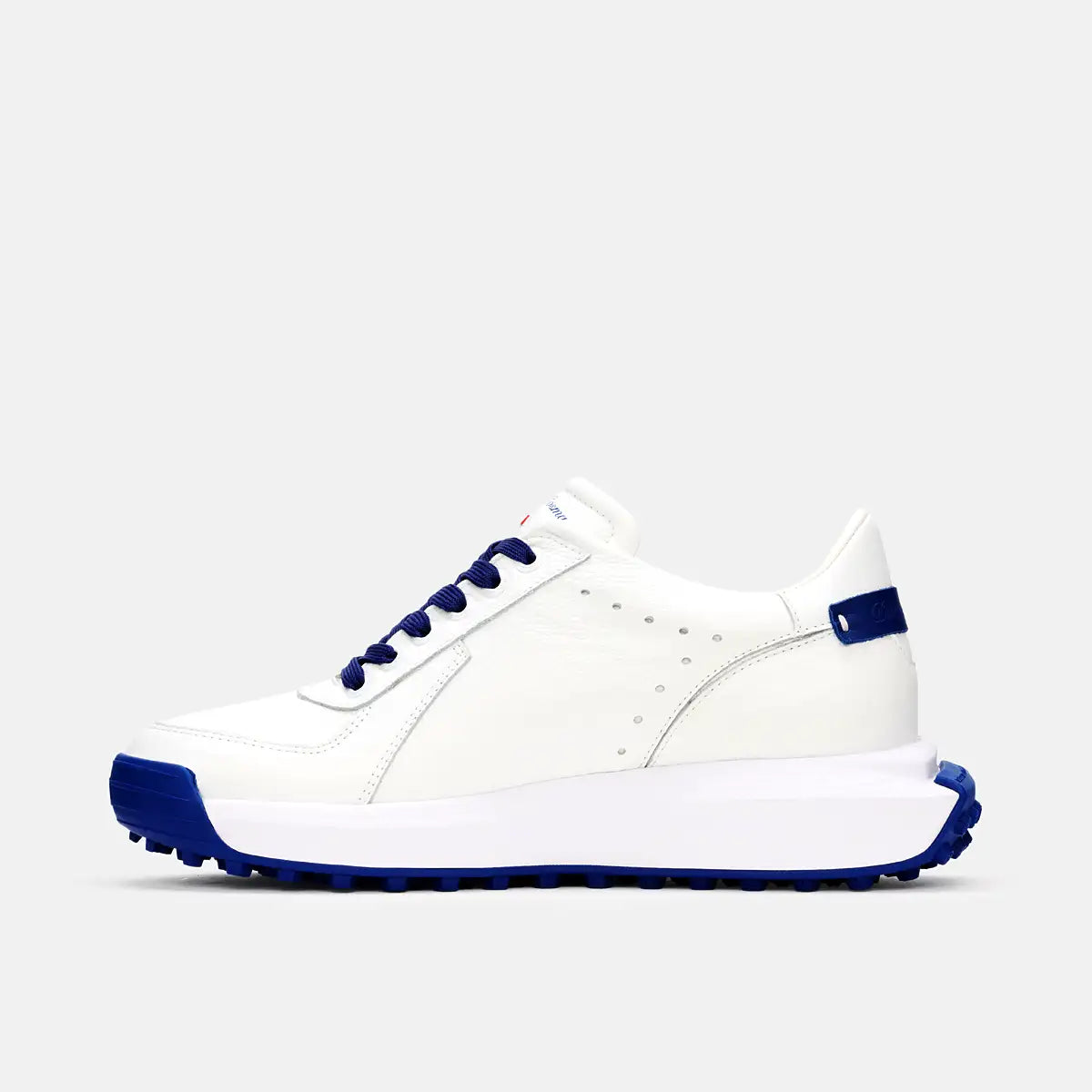 the ultimate men’s spikeless golf shoe, Duca del Cosma