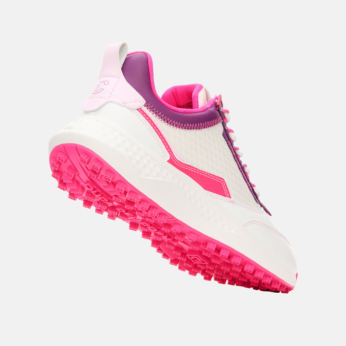 Women's golf shoes