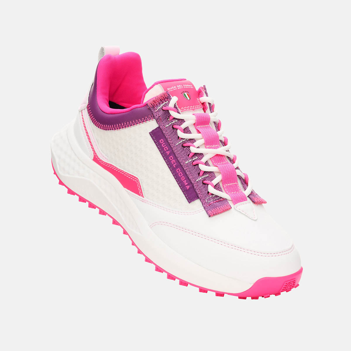 Women's golf shoes