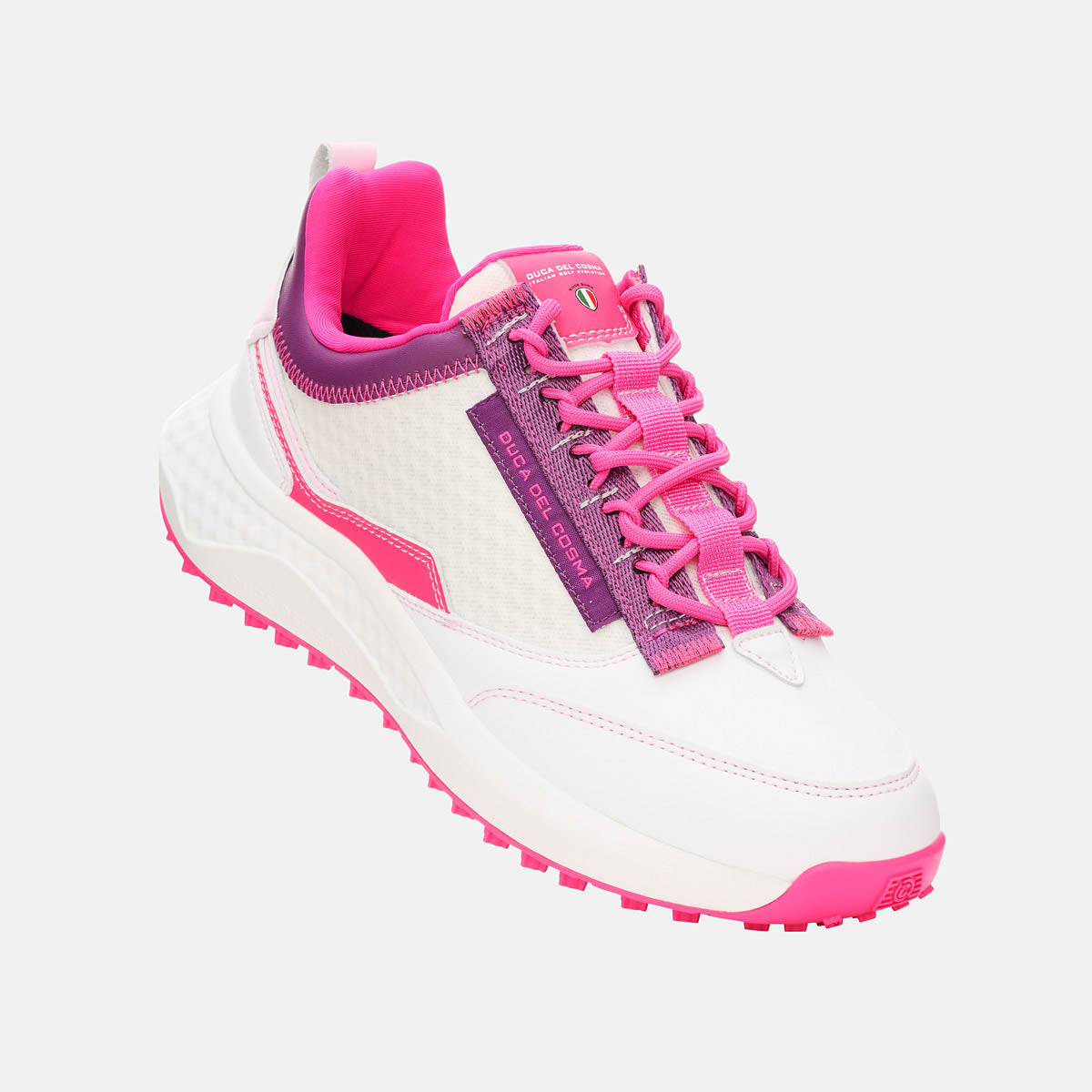 Women's golf shoes