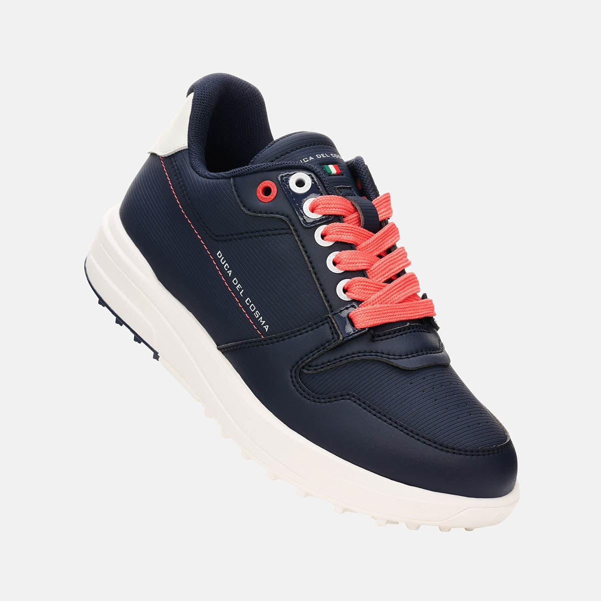  Women's golf shoes