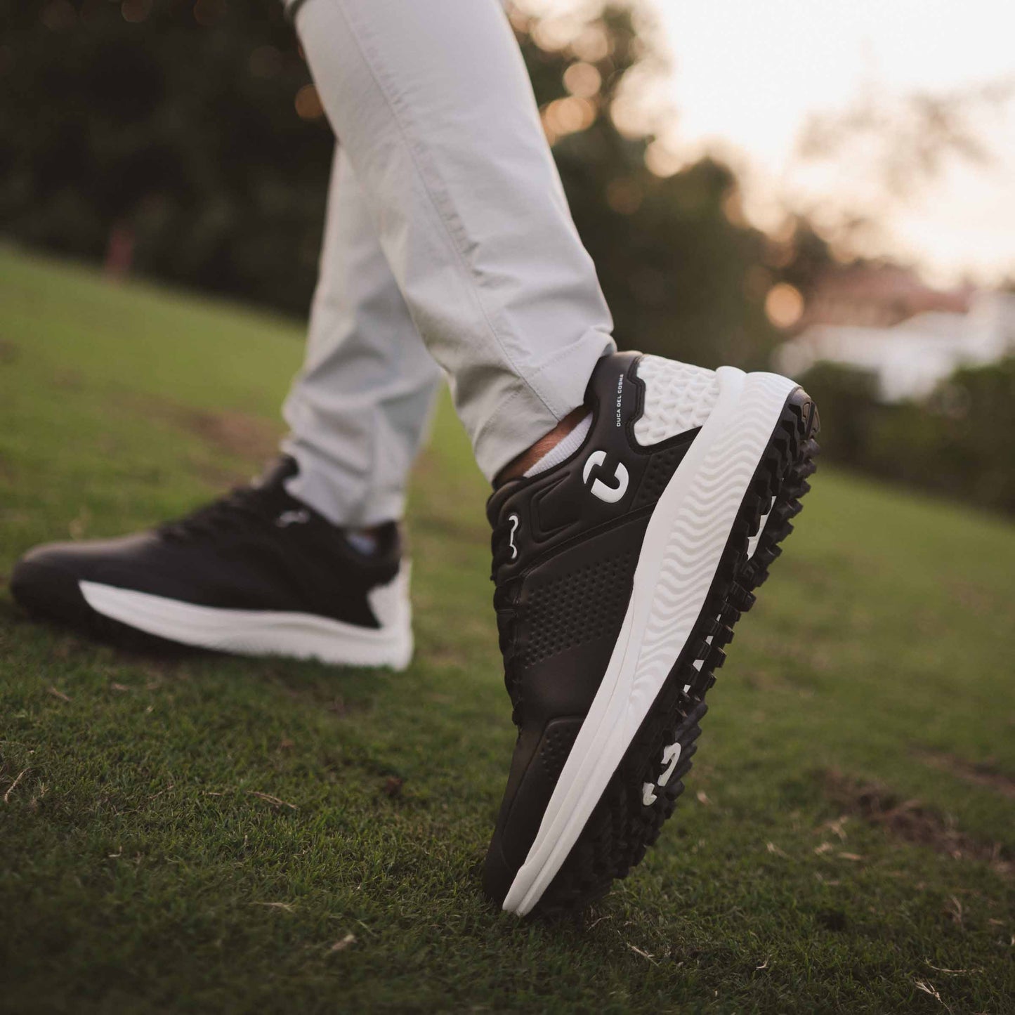 Forza - Black/White