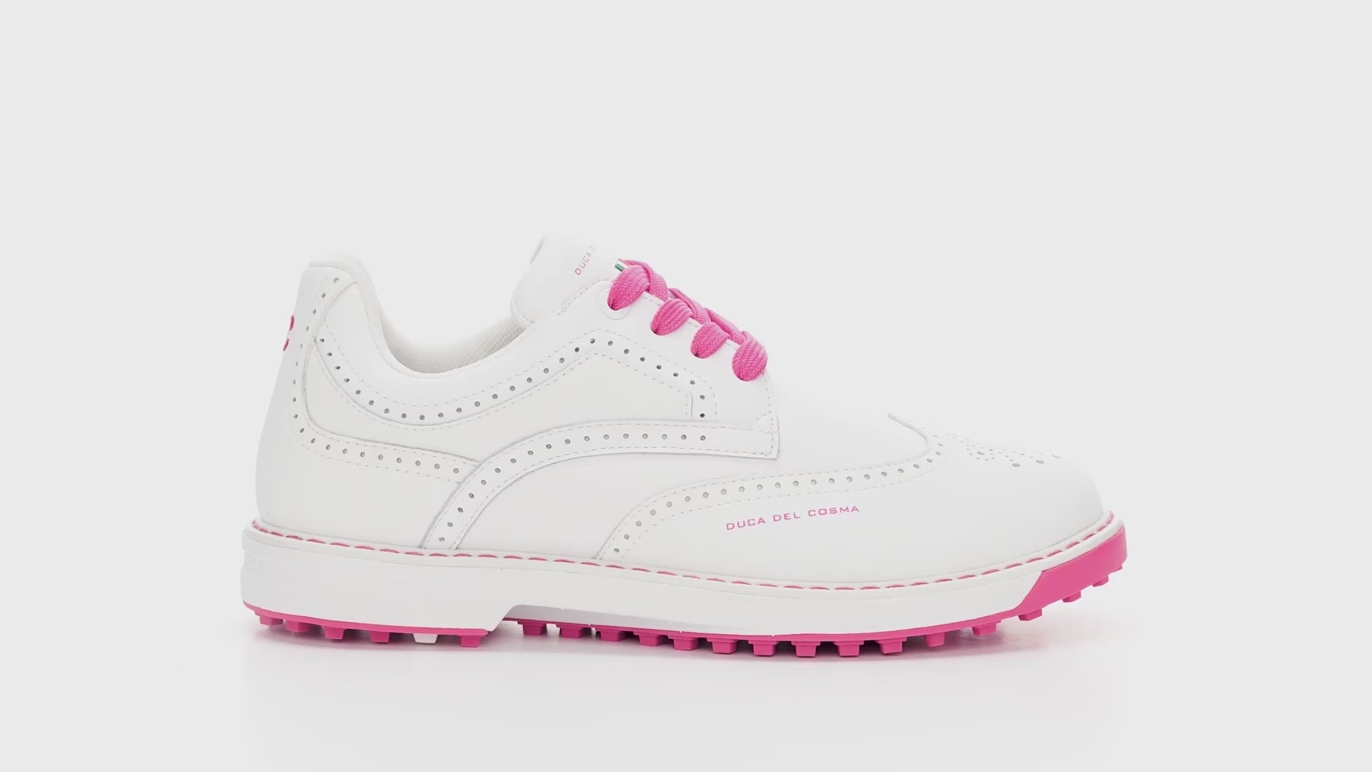 Women's golf shoes 